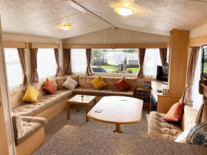 Tarka Holiday Park, A14, Barnstable Self Catering Accommodation Free Wi-Fi Spacious Tarka Holiday Park sleeps 5 Pets allowed Static Caravan home Devon EX31 4AU